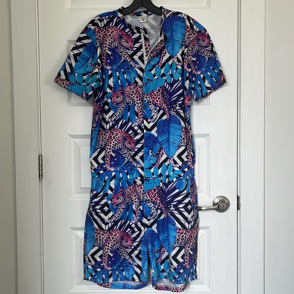 Men’s animal/cheetah/palm print zip-up romper